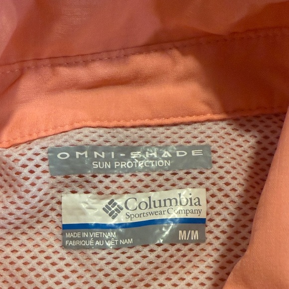 Columbia Peach Button-Up Shirt Junior size m medium - Picture 2 of 3